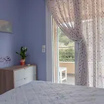 Lydia's * Mármaron
