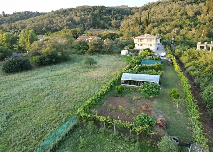 Lydia's 公寓 Mármaron